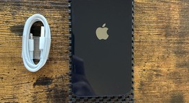 Mint
													Apple iPhone 12 - Unlocked, Black, 64 GB, A2172, photo 5 of 9