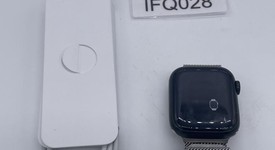 Fair
													Apple Watch Series 7 41mm - Green, A2473 - GPS, Aluminum, photo 1 of 6