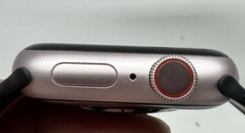 Fair
													Apple Watch Series 9 41mm - Unlocked, Silver, A2982 - Cellular, Aluminum, photo 2 of 3