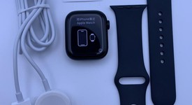 Good
													Apple Watch Series 8 41mm - Midnight, A2770 - GPS, Aluminum, photo 1 of 10