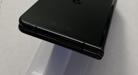 Mint
													Google Pixel Fold - Unlocked, Obsidian, 512 GB, 12 GB, G9FPL, photo 4 of 8