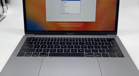 Good
													MacBook Pro 2017 (No Touch Bar) - 13" - I5, Gray, 128 GB, 8 GB, photo 1 of 7