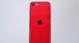 Good
													Apple iPhone SE 3rd Gen 2022 - Unlocked, Red, 64 GB, A2595, photo 3 of 9