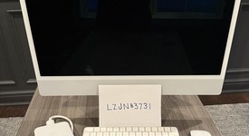 Mint
													iMac 2023 24" - Apple M3, Silver, 256 GB, 8 GB, WiFi Only, 8-core GPU, photo 1 of 4
