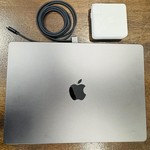 Good MacBook Pro Late 2023 (M3) - 14 inch - 512 GB, Black, 18 GB, Apple M3 Pro 11-core, 14-core GPU