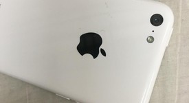 Good
													Apple iPhone 5C - Unlocked, White, 8 GB, A1532, GSM, photo 5 of 15