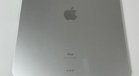 Mint
													Apple iPad Pro 12.9" 4th Gen 2020 - Unlocked, Silver, 256 GB, A2069, photo 4 of 8
