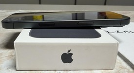 Mint
													Apple iPhone 17 - Unlocked, Black, 256 GB, A3258, photo 5 of 8