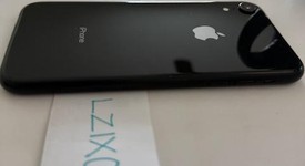 Mint
													Apple iPhone Xr - Unlocked, Black, 64 GB, A1984, photo 2 of 8