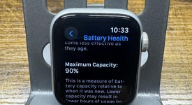 Good
													Apple Watch Series 5 40mm - Unlocked, Silver, A2094 Cellular, Aluminum, photo 2 of 8