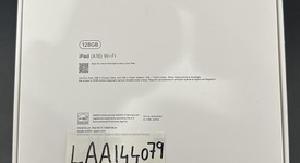 New
													Apple iPad 11th Gen - Wi-Fi, Blue, 128 GB, A3354, photo 2 of 2