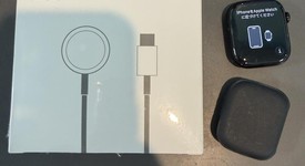 Mint
													Apple Watch Series 11 42mm - Jet Black, A3331 - GPS, Aluminum, photo 2 of 6