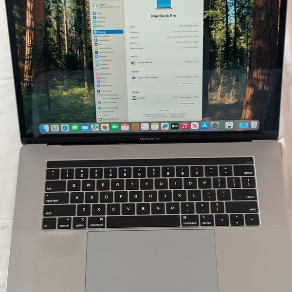 MacBook Pro 2018 (With Touch Bar) - 15 inch - 1 TB, Space Gray, 32 GB, Intel Core i9