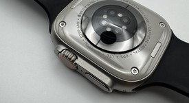 Good
													Apple Watch Ultra 2 49mm - Unlocked, Natural, A2986, photo 3 of 6