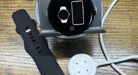 Good
													Google Pixel Watch 2 - Unlocked, Gold, LTE, photo 2 of 5