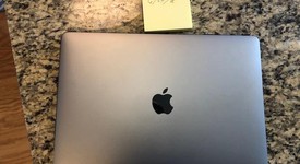 Good
													MacBook Pro 2017 (With Touch Bar) - 13" - Gray, 256 GB, 8 GB, photo 4 of 10