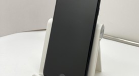 Fair
													Apple iPhone SE 3rd Gen 2022 - Unlocked, Midnight, 64 GB, A2595, photo 2 of 14