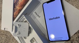 Mint
													Apple iPhone Xs Max - Sprint, Gold, 64 GB, A1921, photo 4 of 5