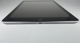 Mint
													Apple iPad 5th Gen - Wi-Fi, Gray, 32 GB, A1822, photo 5 of 17
