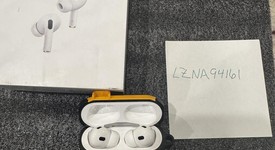 Used
													Apple AirPods Pro 2 - USB-C, photo 2 of 2