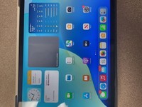 Apple iPad Pro 11" 4th Gen 2022