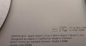 Mint
													Apple Watch Ultra 2 49mm - Unlocked, Black, A2986, photo 3 of 11
