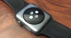 Good
													Apple Watch 1st Gen 42mm - Gray, 8 GB, A1554, Sport, photo 3 of 4