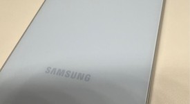 Fair
													Samsung Galaxy S24 FE - T-Mobile, Blue, 128 GB, SM-S721U, photo 3 of 9