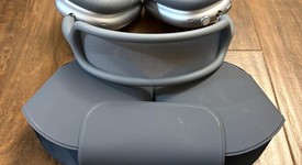 Used
													Apple AirPods Max USB-C - Blue, photo 4 of 8