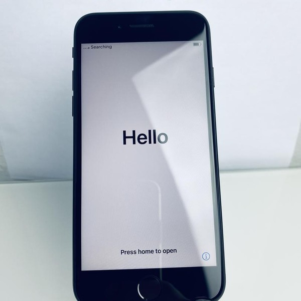 Apple iPhone SE 2nd Gen 2020 - Unlocked, 64 GB, Black, A2275