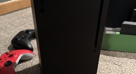 Good
													Xbox Series X (2020) - Black, 1 TB, standard, photo 3 of 8