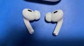 Used
													Apple AirPods Pro 2 - USB-C, photo 3 of 8
