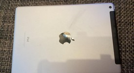 Good
													Apple iPad 5th Gen - AT&T, Silver, 32 GB, A1823, photo 1 of 2
