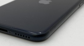 Good
													Apple iPhone SE 3rd Gen 2022 - Unlocked, Midnight, 64 GB, A2595, photo 5 of 7