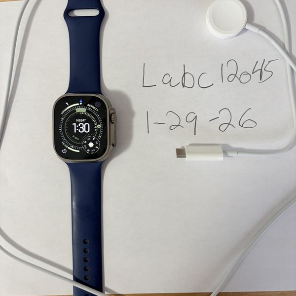 Apple Watch Ultra 49mm - Unlocked, Titanium, A2622
