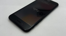 Mint
													Apple iPhone 7 - Unlocked, Jet Black, 32 GB, A1660, photo 4 of 4