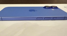 Mint
													Apple iPhone 16 - Unlocked, Ultramarine, 128 GB, A3081, photo 4 of 17