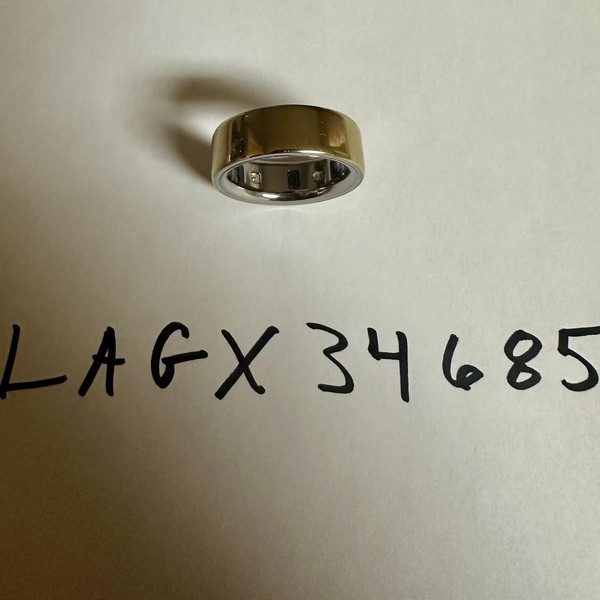 Oura Ring Gen 4 - Gold, Size 9
