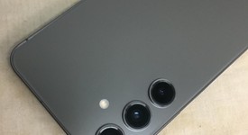 Mint
													Samsung Galaxy S24 - AT&T, Gray, 128 GB, 8 GB, SM-S921U, photo 3 of 7