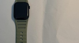 Fair
													Apple Watch Series 7 45mm - Black, A2474 - GPS, Aluminum, photo 1 of 6