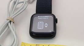 Good
													Apple Watch Series 9 45mm - Unlocked, Midnight, A2984 - Cellular, Aluminum, photo 4 of 4