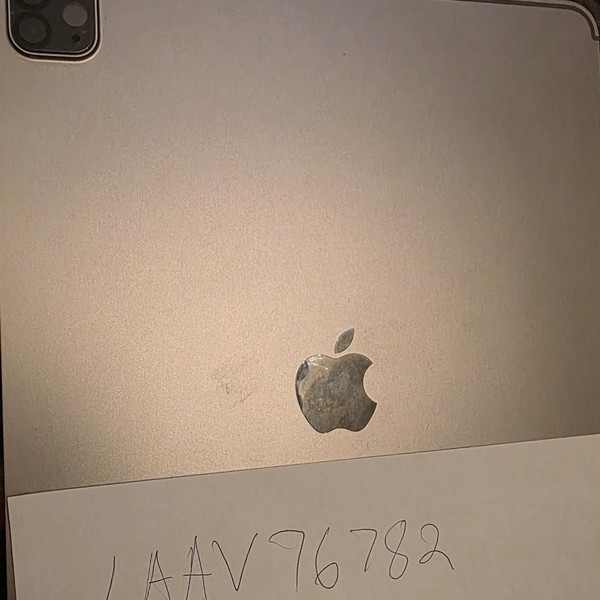 Apple iPad Pro 12.9 inch 6th Gen 2022 - Unlocked, Gray, 512 GB