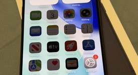 Mint
													Apple iPhone 17 Pro - AT&T, Deep Blue, 256 GB, A3256, photo 4 of 16