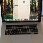Good MacBook Pro 2018 (With Touch Bar) - 15 inch - I9, Gray, 512 GB, 32 GB