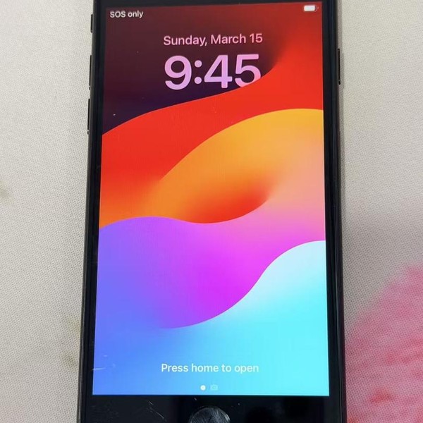 Apple iPhone SE 2nd Gen 2020 - Unlocked, 64 GB, Black, A2275