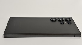 Fair
													Samsung Galaxy S24 Ultra - Unlocked, Black, 1 TB, 12 GB, SM-S928U1, photo 4 of 9