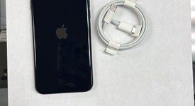 Mint
													Apple iPhone SE 3rd Gen 2022 - Unlocked, Midnight, 64 GB, A2595, photo 1 of 9