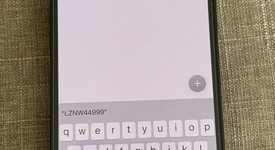 Mint
													Apple iPhone 13 - Unlocked, Midnight, 128 GB, A2482, photo 1 of 10