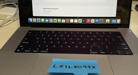 Mint
													MacBook Pro Late 2023 (M3) - 16" - Apple M3 Max 14-core, Silver, 1 TB, 36 GB, 30-core GPU, photo 3 of 6