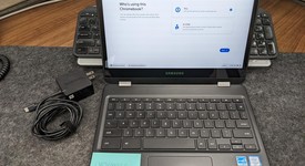 Fair
													Samsung Chromebook Pro - Black, 64 GB, 4 GB, photo 1 of 4